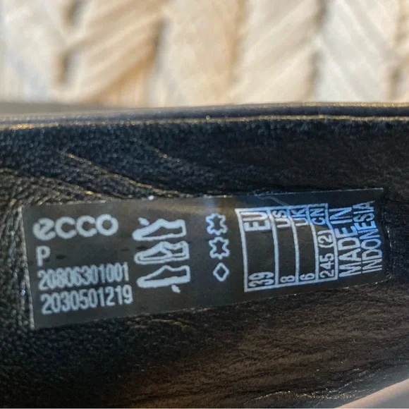 Ecco Leather Slipper Shoes - Picture 8 of 8